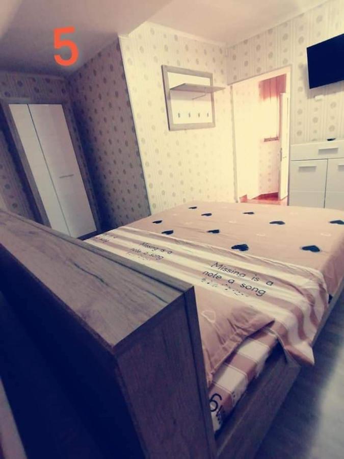 Pensiunea Pelican Tulcea Eksteriør billede